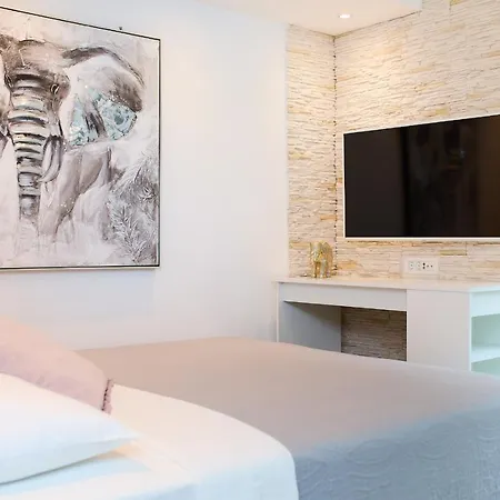 Hedera Estate, Hedera 4 Dubrovnik